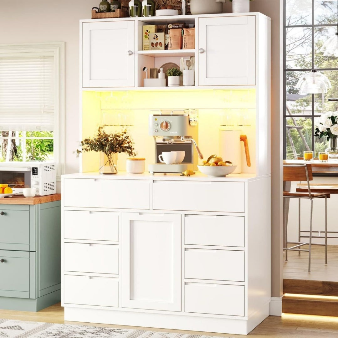 Buffet gris clair avec eclairage LED